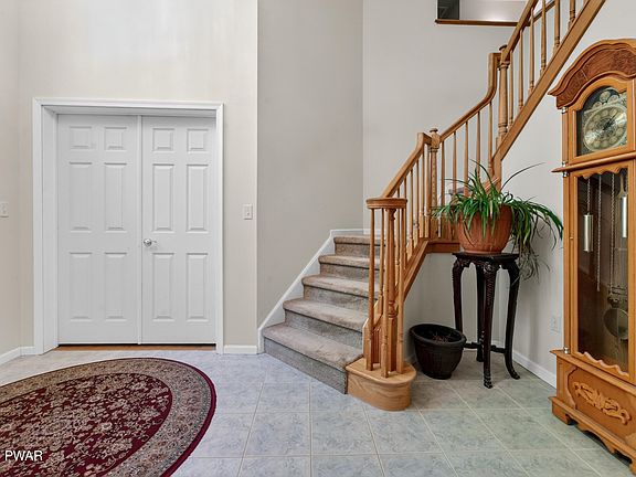 4th image of 101 Water Forest Ct