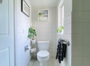 4609 Russell Ave #1/2, Los Angeles, CA 90027