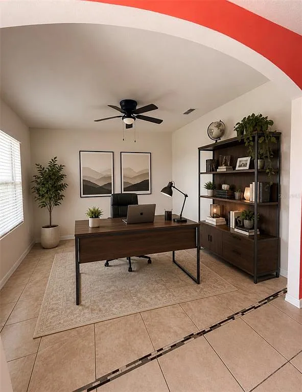 4 bed, 2.5 bath, 2526 sqft, $2,650 — Photo 4