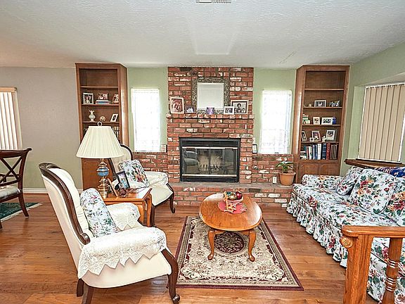 5th image of 13330 Palos Grande Dr
