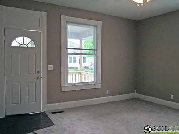 2nd image of 1322 Cottage Ave