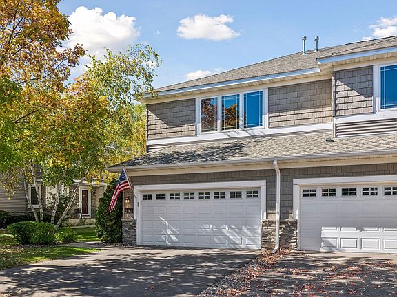 3rd image of 9780 Cupola Ln