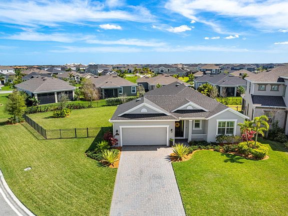 2nd image of 3117 Boynton Pl