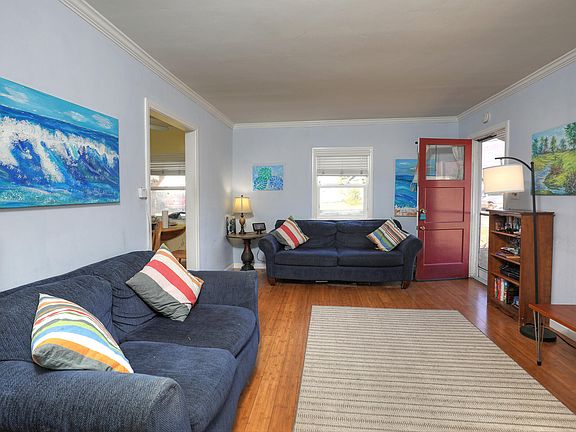 3rd image of 4707 Dorrance Way