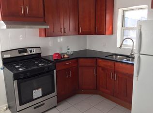 12212 18th Ave, College Point, NY 11356