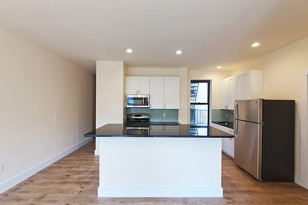 Rented by Sohayegh Enterprises Corp. | media 14