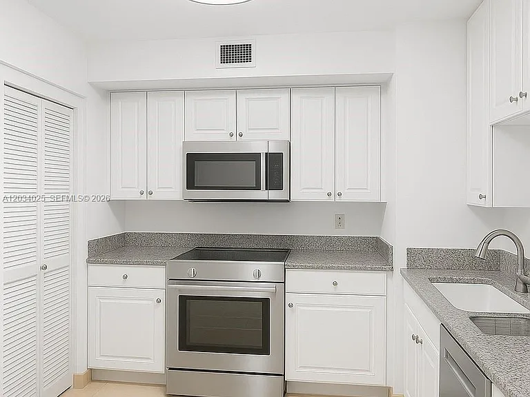 888 Brickell Ky #2510 — Photo 20