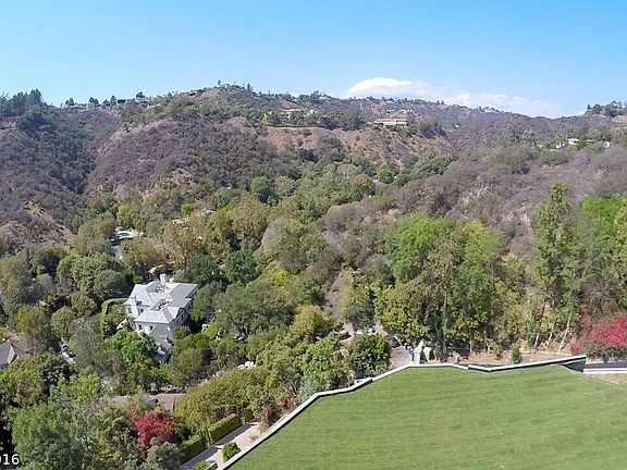 2nd image of 10550 Dolcedo Way