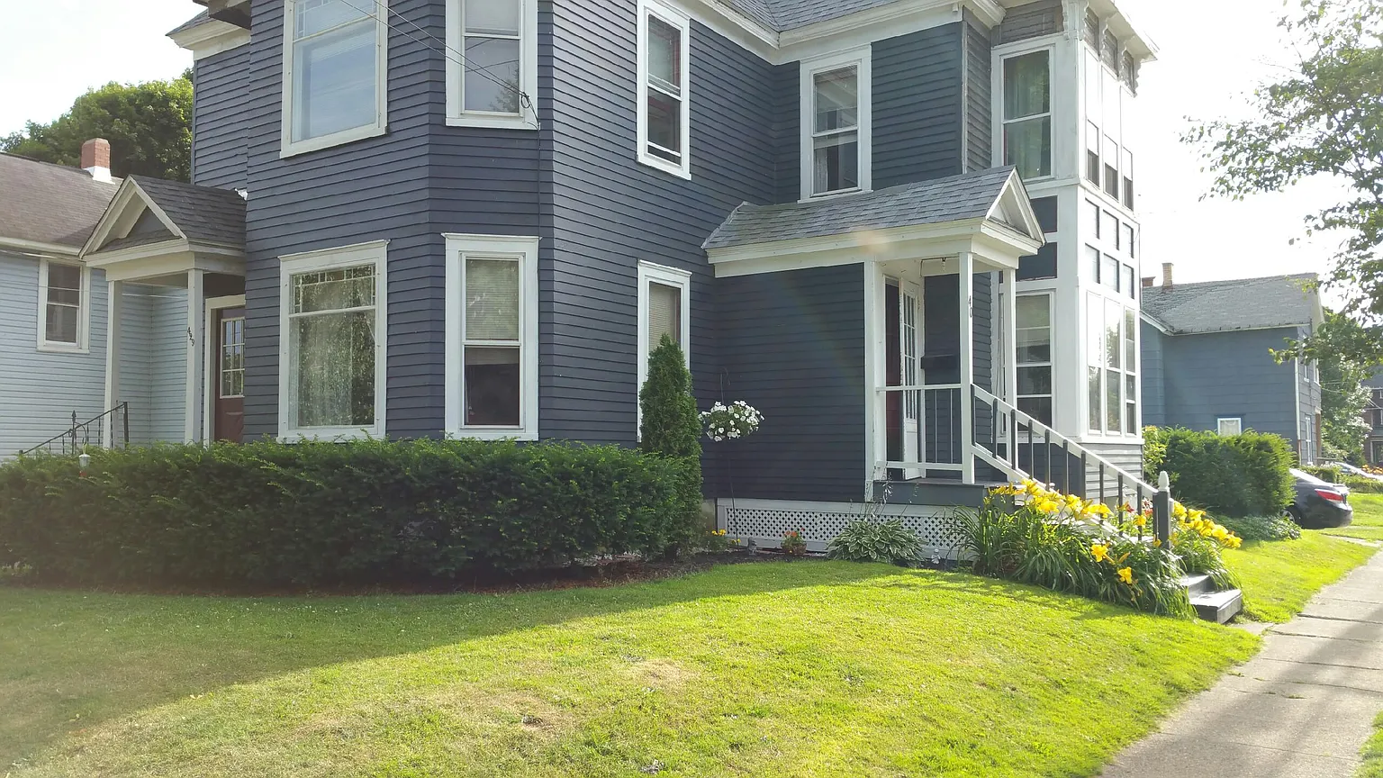 429 Lincoln St photo 1