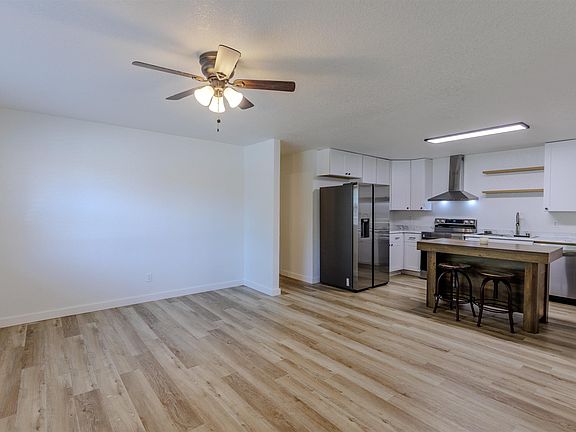 4th image of 514 A St