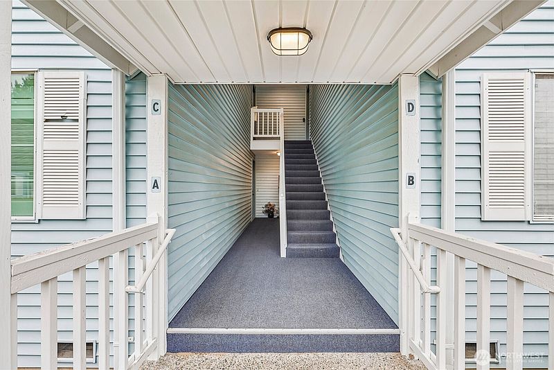 5th image of 10809 SE 172nd Street #1-C