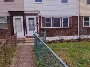 5724 Fleetwing Dr, Levittown, PA 19057