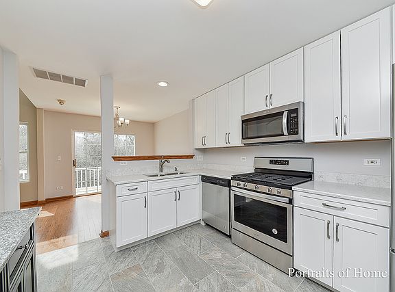 2nd image of 11004 W 72nd St