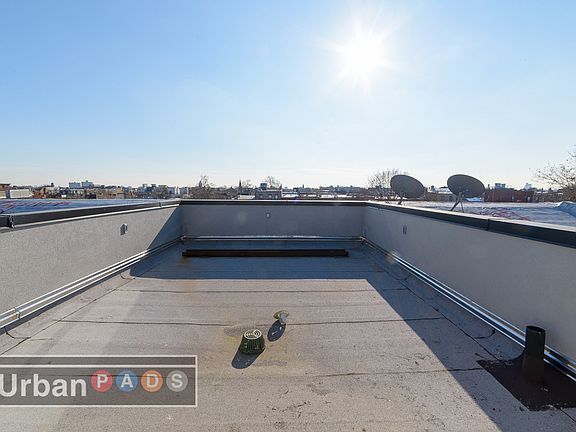 5th image of 473 Kosciuszko St #4E