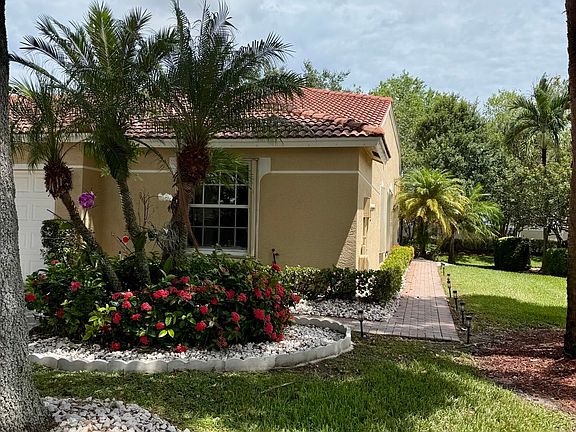 2nd image of 5145 TOSCANA Trail