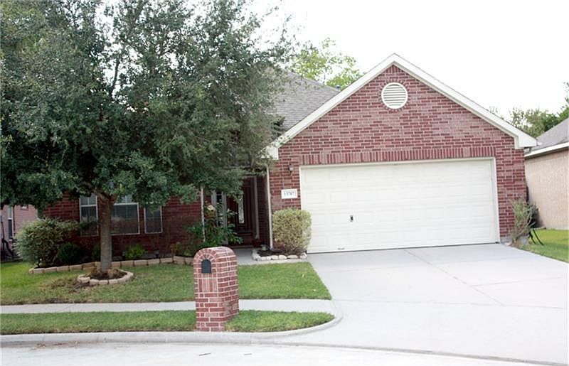 1st image of 13707 Naples Park Ln