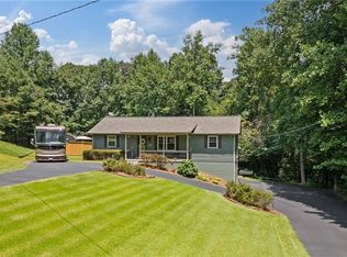 6009 Hubert Stephens Rd, Gainesville, GA 30506