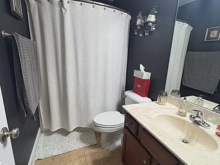 36 Teak Wood Ct — Photo 11