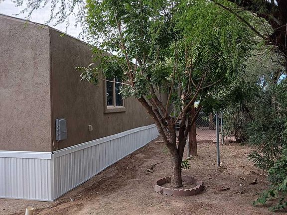 3rd image of 10169 S Sun Valley Ave