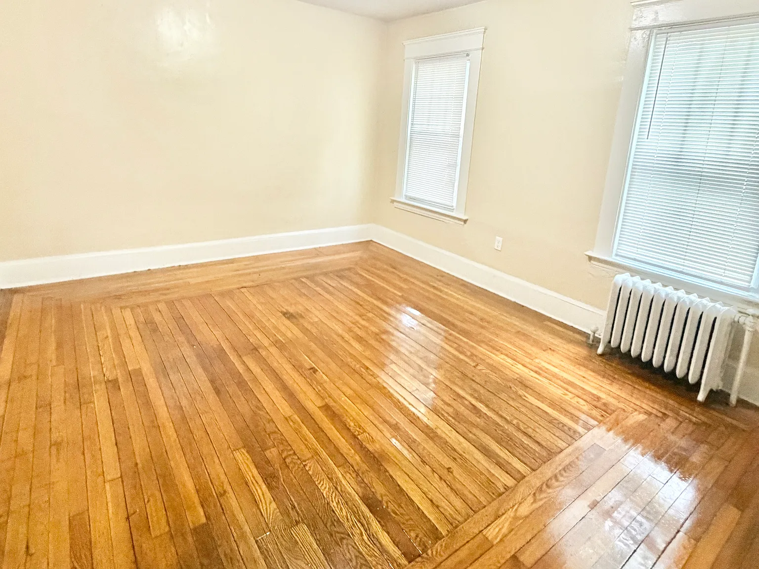 2 bed, 800 sqft, $1,525 — Photo 4