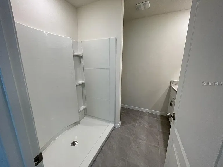 1533 Quinta Rd — Photo 7