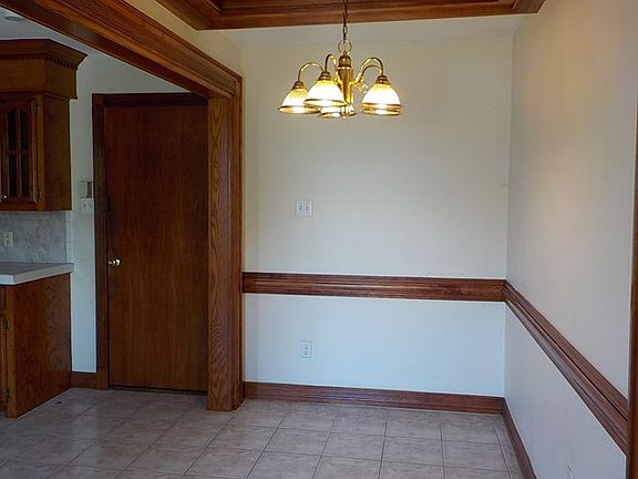 5th image of 2403 Mari Lee Ave