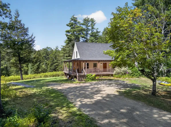 40 Gorham Road, Wiscasset, ME 04578