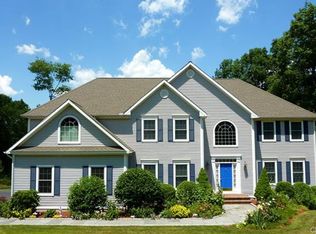 30 Winton Farm Rd, Newtown, CT 06470