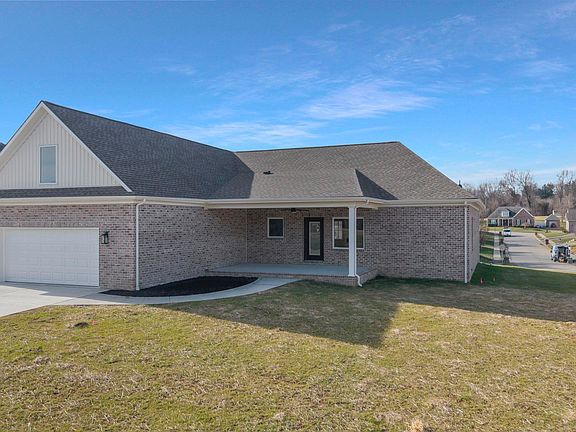 4th image of 6100 Ashford Dr
