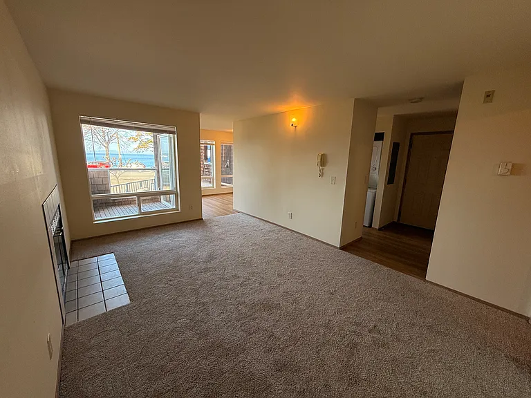 2770 Alki — Photo 13