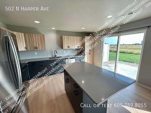5th image of 502 Harper Ave