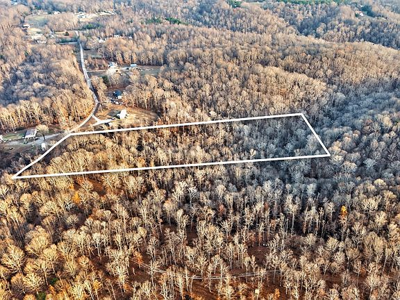 2nd image of 100 Waynoe Rd