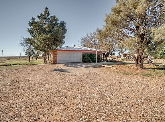 2nd image of 760 County Road U