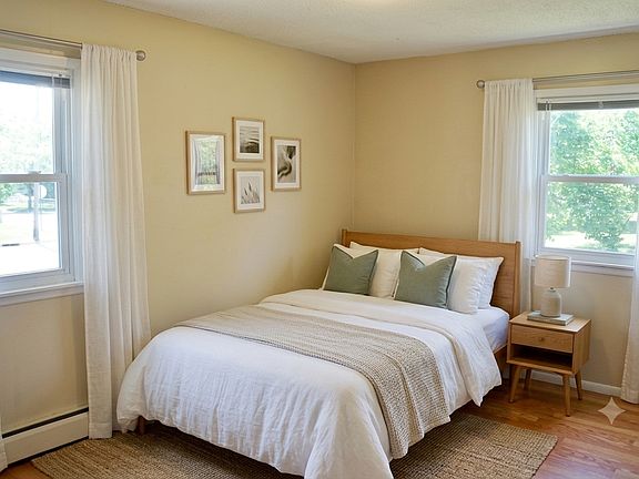 5th image of 705 E 3rd St #10754616