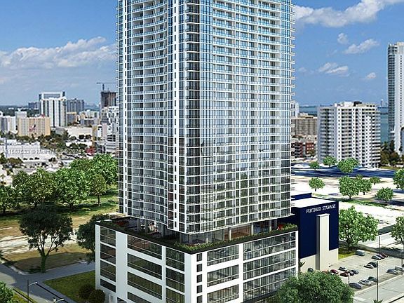 2nd image of 1600 NE 1st Ave APT 2520