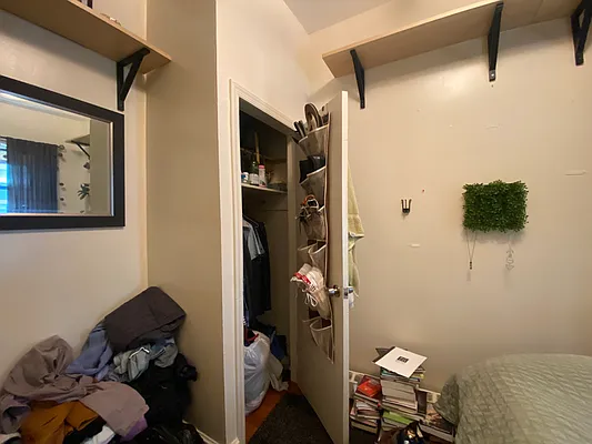 Rented by Bond New York | media 14