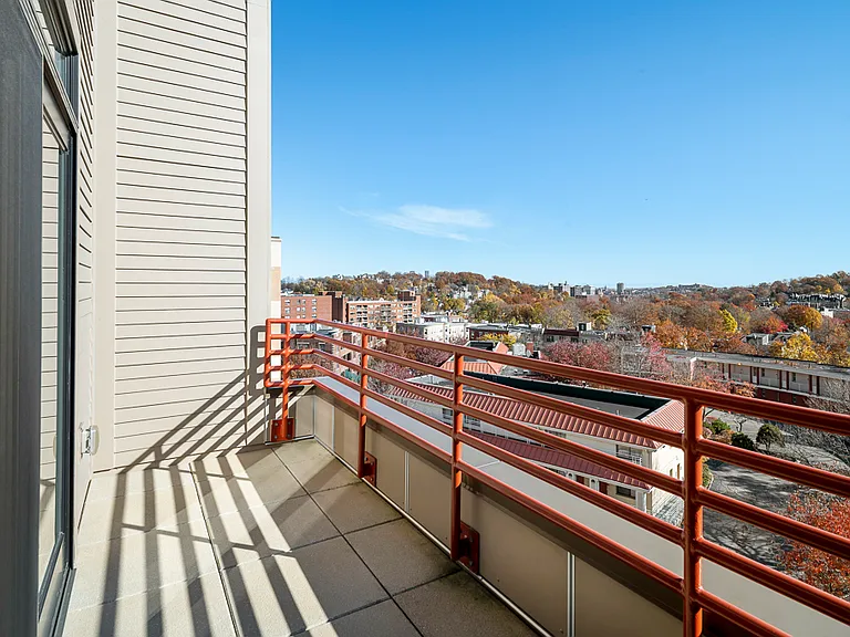 1650 Commonwealth Ave #606 — Photo 13