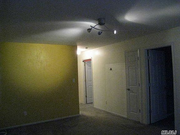 2nd image of 1020 Cleveland St