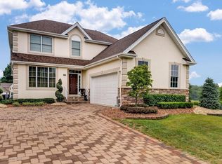 86 E Parsonage Way, Manalapan, NJ 07726