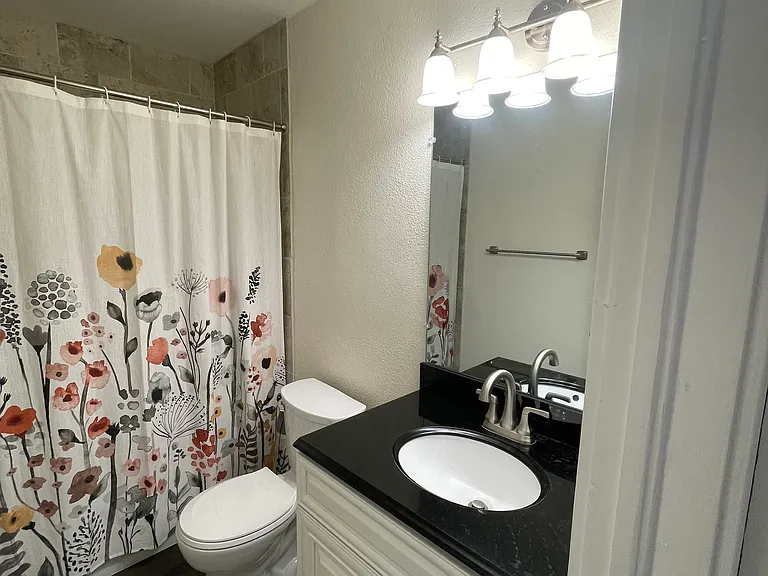 1045 Custer Rd — Photo 31