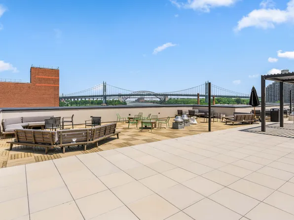 2-24 26th Avenue image 19 of 22