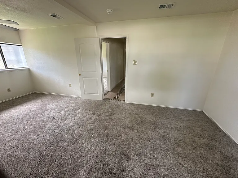 Canyon Cir — Photo 30