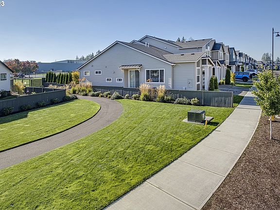 3rd image of 6568 SE Genrosa St