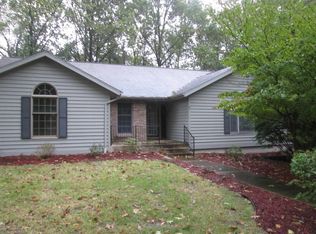 10050 Victoria Dr, Plymouth, IN
