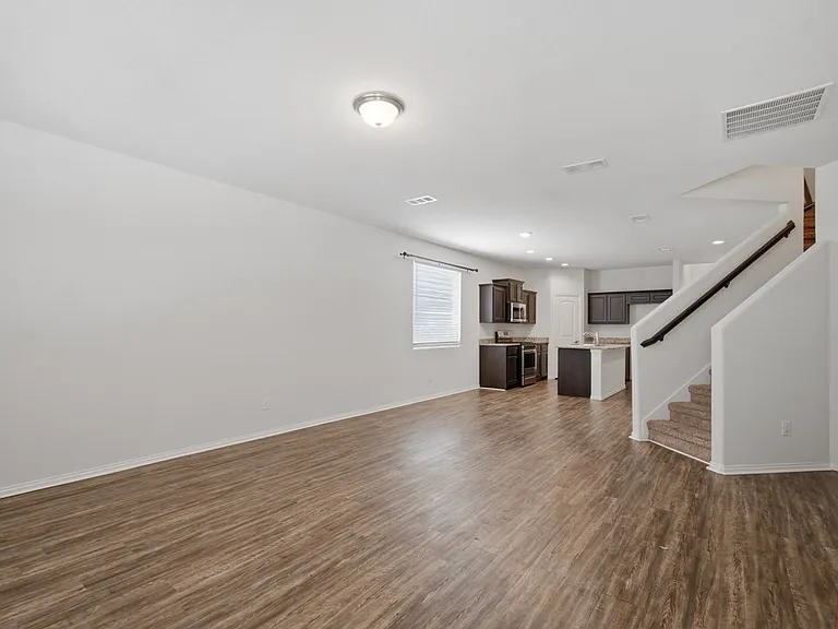 6910 Kate Reed Dr — Photo 14