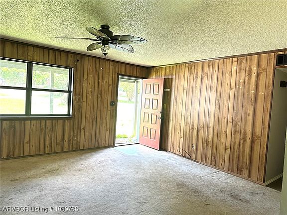 5th image of 3031 Stoneridge Dr