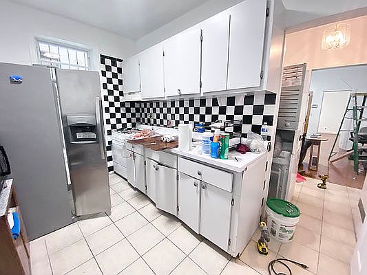 1st image of 1821 Ditmars Blvd #1