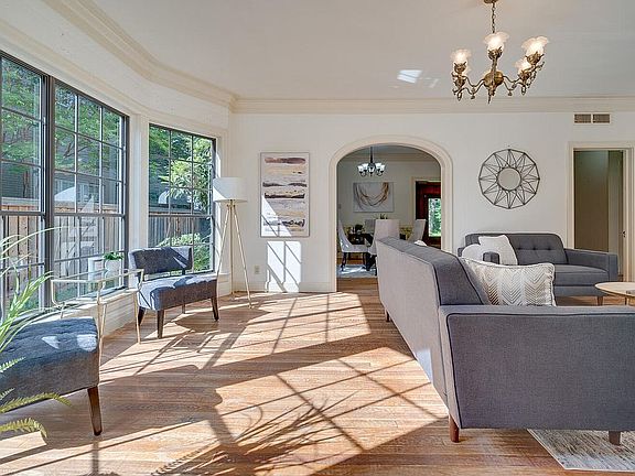 LR Beautiful light, orig oak