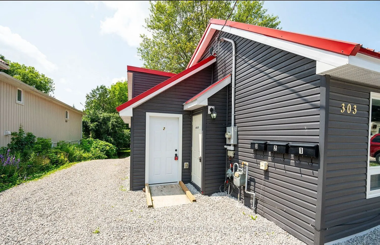 1 bed, $1,600 — Photo 1