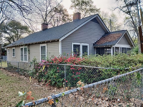 4th image of 162 Seaboard St